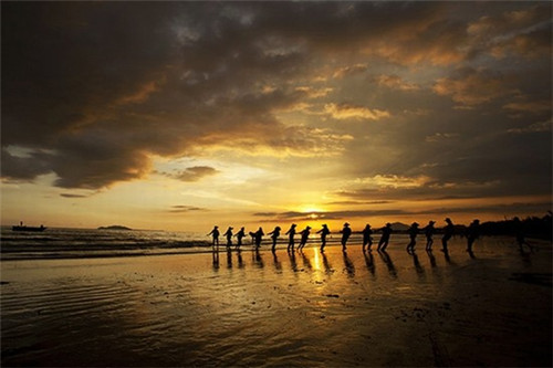 秦安县韩版男装加盟店需要注意哪些事项（韩版男装进货渠道）